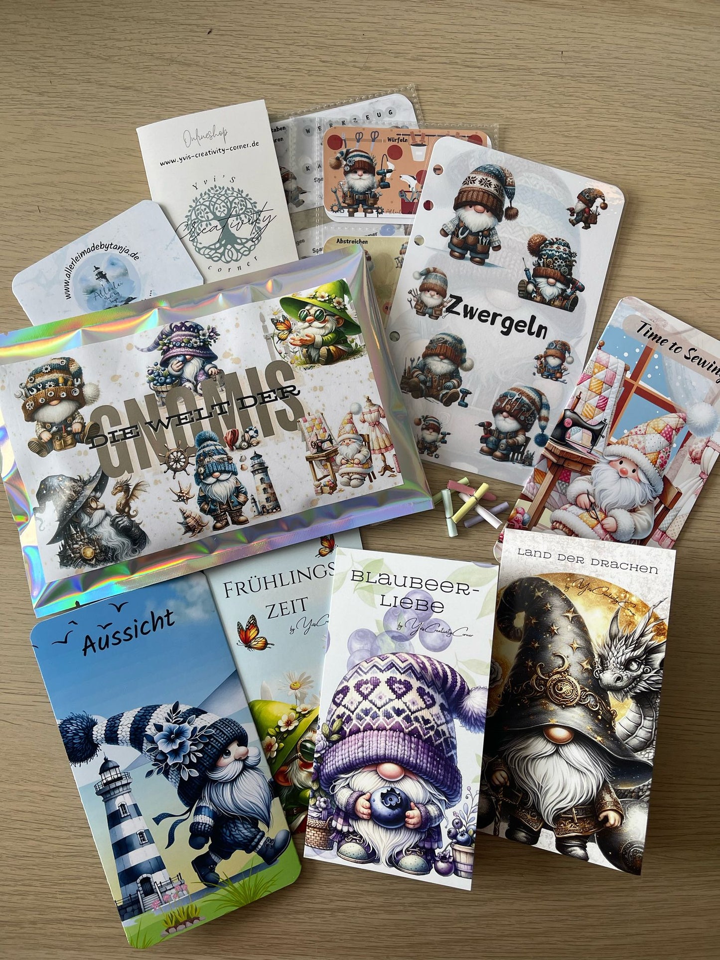Gnome Umschlag in Zusammenarbeit mit Yvi´s Creativity Corner