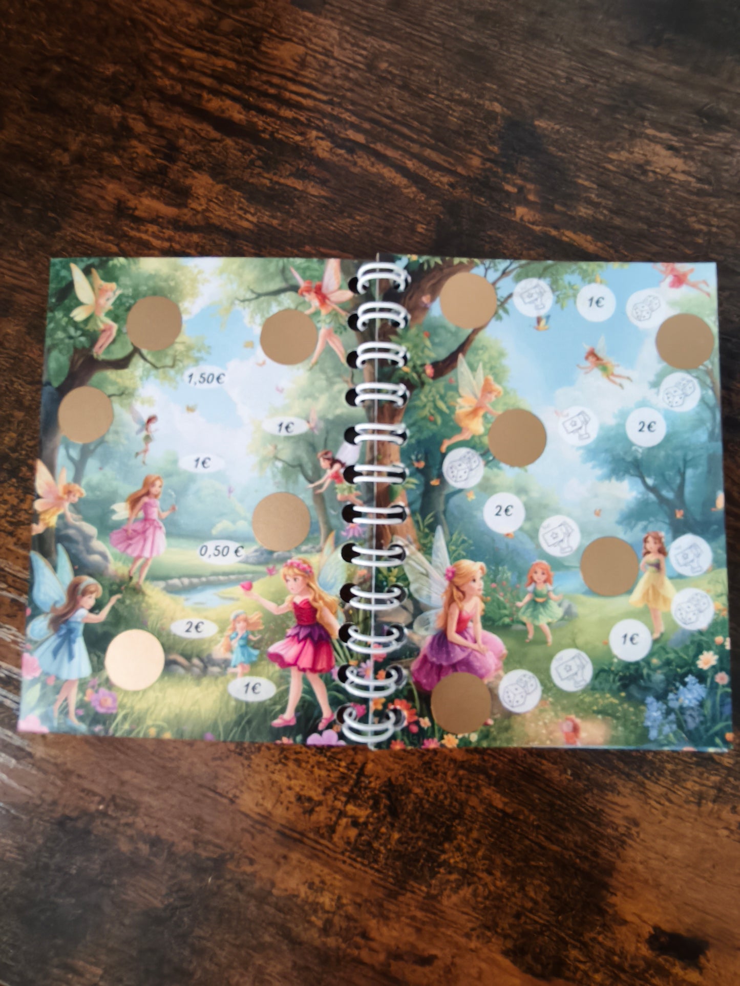 A7 Kinder Sparbuch – Sparchallenge für Mädchen & Jungen | Würfel, Rubbel, Bingo & Sparweg | ca. 160€ Sparziel