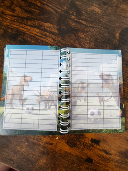 A7 Kinder Sparbuch – Sparchallenge für Mädchen & Jungen | Würfel, Rubbel, Bingo & Sparweg | ca. 160€ Sparziel