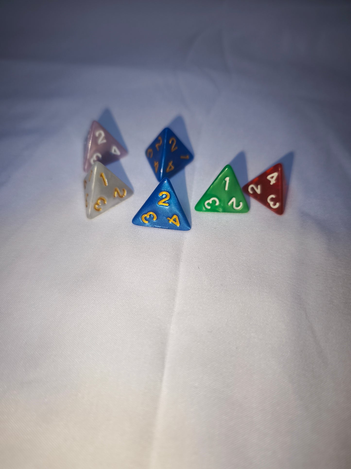 Würfel in jeder Variante nach Zufallsprinzip